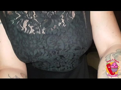 ❤️ Slutty Stéifschwëster gëtt him e blowjob a Spuenesch Porno vk bei eis