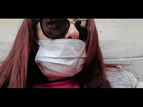 ❤️ D'Nicoletta hëlt sech op hirem Noper a pisst a senger Garage (Special Covid19 Italienesch Quarantän) Porno vk bei eis